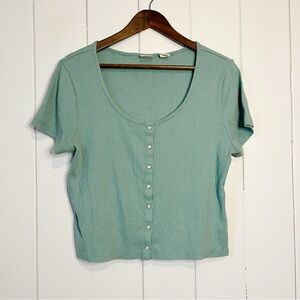 Levi's Seafoam Green Ribbed Button Up Crop Top. Size XL.